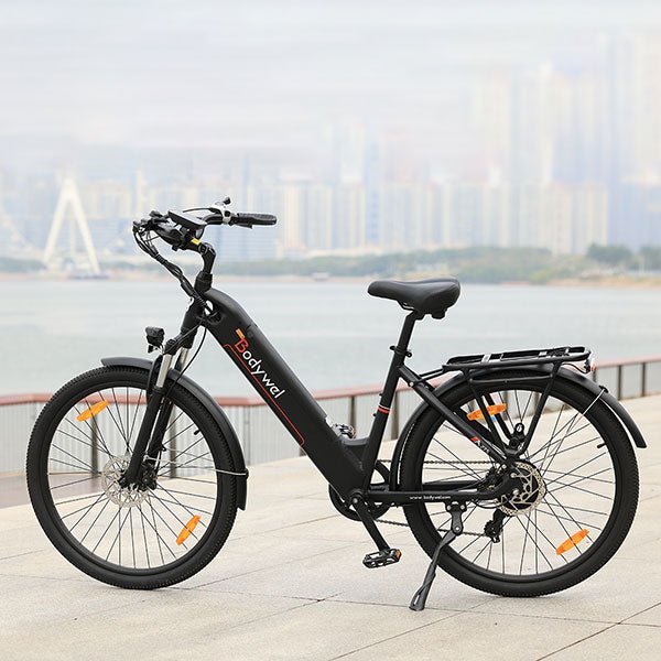 E-Bike Trekking: Freiheit auf zwei Rädern - BodyweI EU